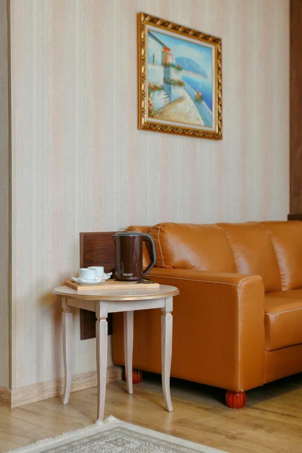 אלמטי Sacvoyage Hotel מראה חיצוני תמונה